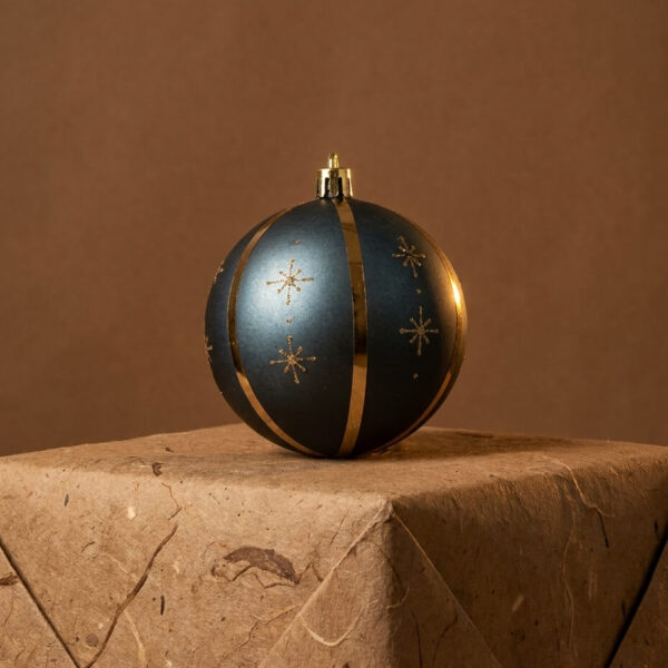 Bola de Navidad con Detalles Dorados 2